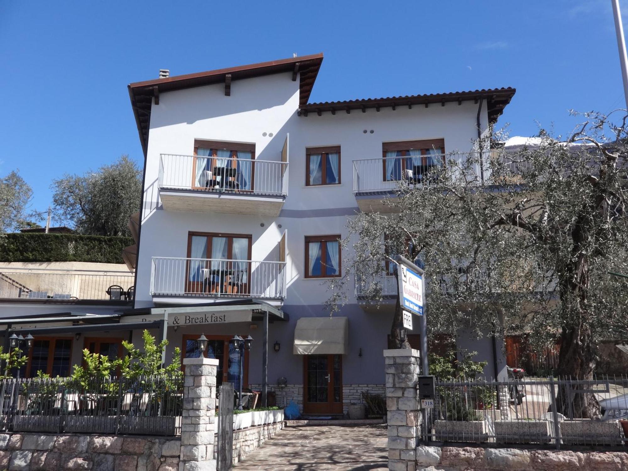 Casa Gabriele Hotel *